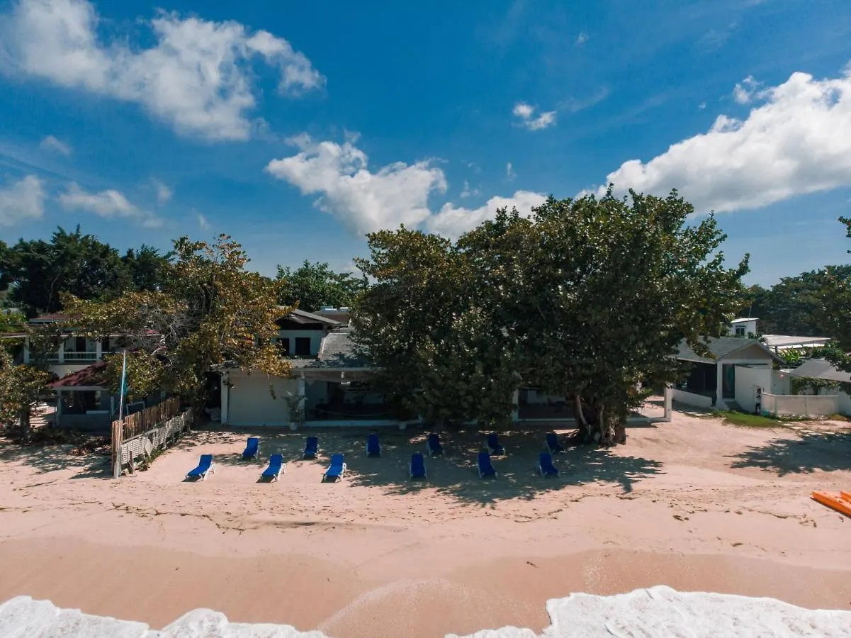 Hotel Merrils Deluxe Negril