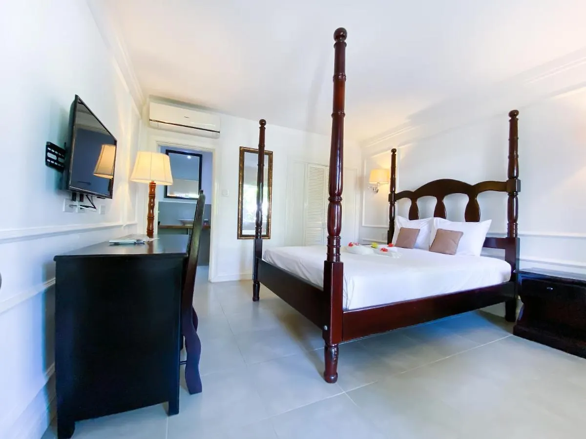 Merrils Deluxe Negril