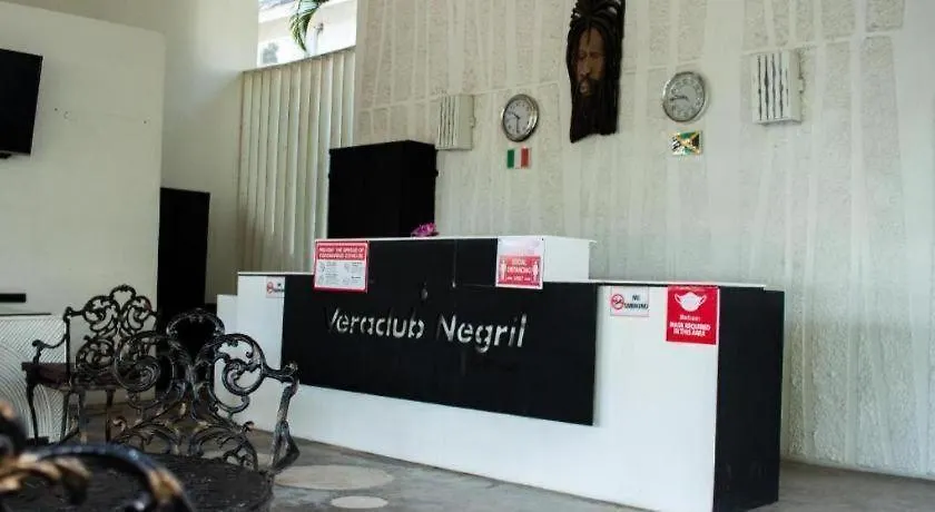 ** Hotel Merrils Deluxe Negril Jamaica