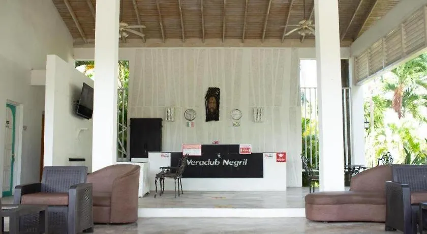 Merrils Deluxe Negril